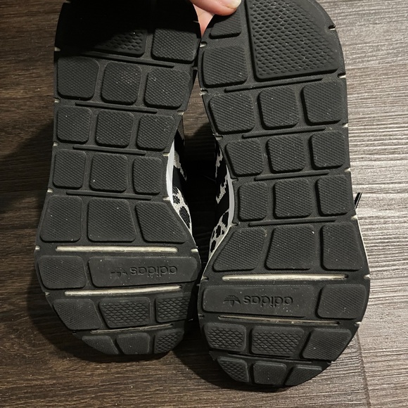 adidas Black and White Athletic Shoes - Picture 4 of 6